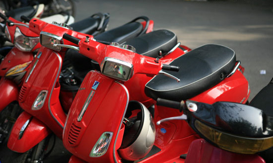 Vespa S