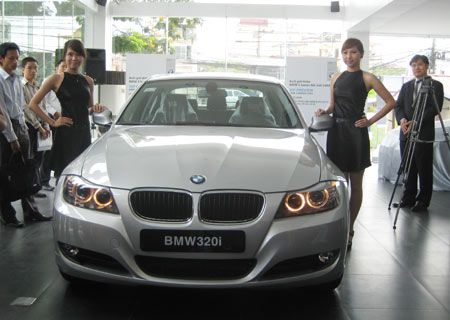 BMW 320i