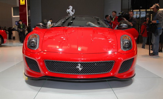 Ferrari 599 GTO tỏa sáng tại Bắc Kinh