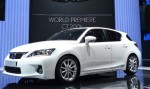 Lexus CT-200h có giá dưới 30.000 USD