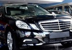 Xe “xanh” Mercedes-Benz E250 CGI có giá hơn 1,6 tỷ đồng