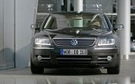 Volkswagen ra mắt Phaeton cải tiến