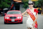 Miss Auto 2011 khoe dáng bên xe Bentley