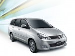 BigBigTrans inked car rental contract with AIA (Vietnam) Life Insurance