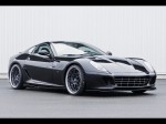 Ferrari 599 GTO va vào cột