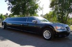 Ngỡ ngàng Chrysler 300 “biến thành” Limousine