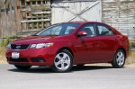 Kia Forte 2010: Chắc chắn và đầy nam tính