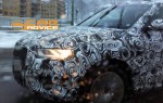 Audi Q3 lăn bánh trên đường thử
