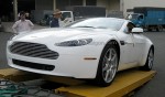 Aston Martin V8 Vantage mui trần đầu tiên về Sài Gòn