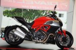 Ngắm Ducati Diavel chính hãng tại Sài Gòn