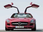 Cuộc chiến quyết liệt Mercedes-Benz và McLaren