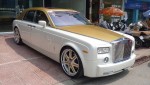 Rolls-Royce Phantom màu lạ tại Hà Nội