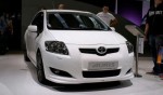 Xe hybrid của Toyota chinh phục thị trường châu Âu