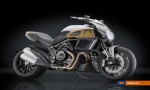 Ducati Diavel hầm hố hơn với phụ kiện Rizoma