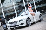 Người mẫu Hàn đọ đường cong với BMW Z4