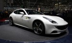 Ferrari FF “bắt” khách hàng đợi 18 tháng