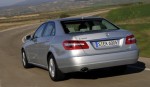 Mercedes bổ sung động cơ 4 xy-lanh cho xe E-Class
