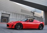 Panasonic đầu tư 30 triệu USD vào Tesla