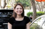 Ngắm Thanh Thảo điệu bên xế hộp