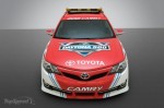 Camry 2012 bất ngờ làm xe an toàn tại Nascar