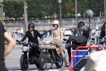 Keira Knightley cố lái Ducati vì... Chanel