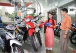 Giá xe máy Honda đột ngột tăng chóng mặt