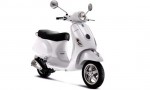 Đấu giá từ thiện xe Vespa do Chủ tịch nước tặng